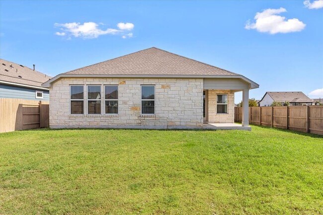 Building Photo - 122 Patrick Herndon Dr