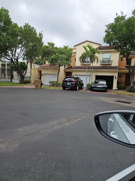 Building Photo - 3002 Deer Creek Country Club Blvd