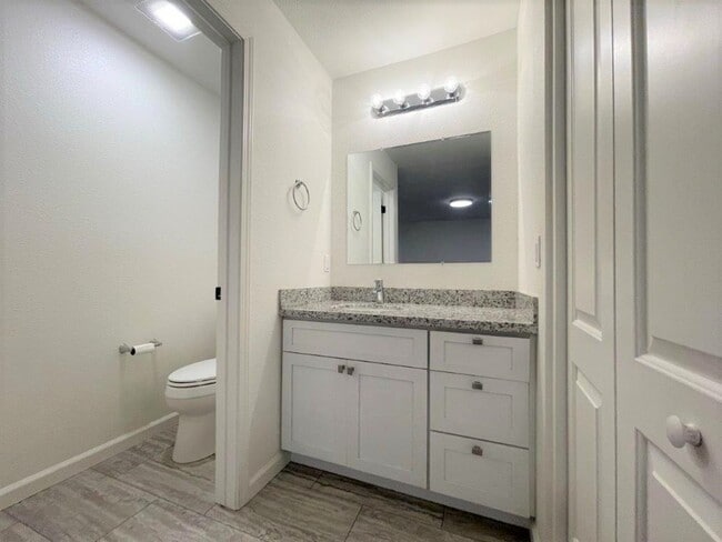 Building Photo - Coming Soon! Fully updated 2 bedroom 1.5 bath condo, walk to Ygnacio Plaza & Heather Farms Park!