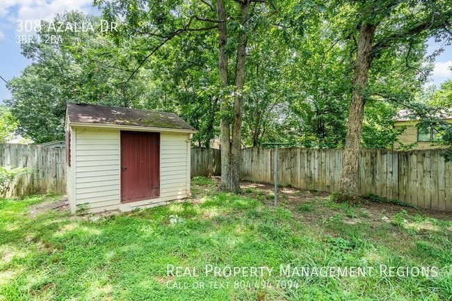 Building Photo - 308 Azalia Dr