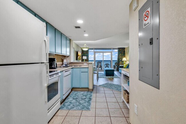 Building Photo - 1700 N Ocean Blvd