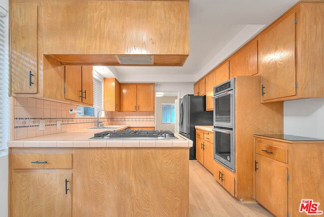 Building Photo - 4509 Don Miguel Dr