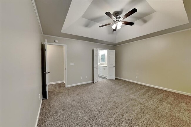 Building Photo - 7003 Hampshire Ct