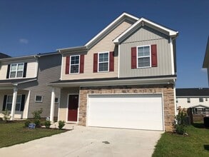 Building Photo - 3 bdrm, 2.5 bath home in Burnside Farms