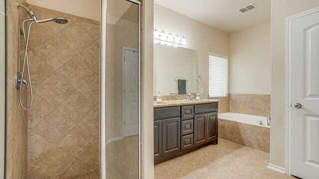 Building Photo - 12310 Red Maple Way