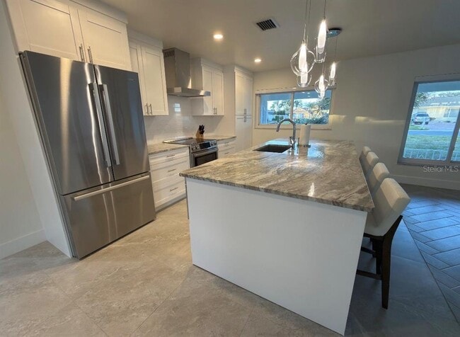 Building Photo - 12350 4th St E