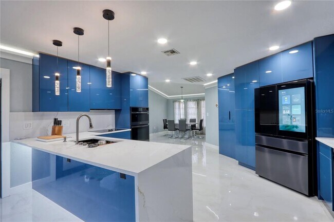 Building Photo - 2500 Rio Lisbo Ct