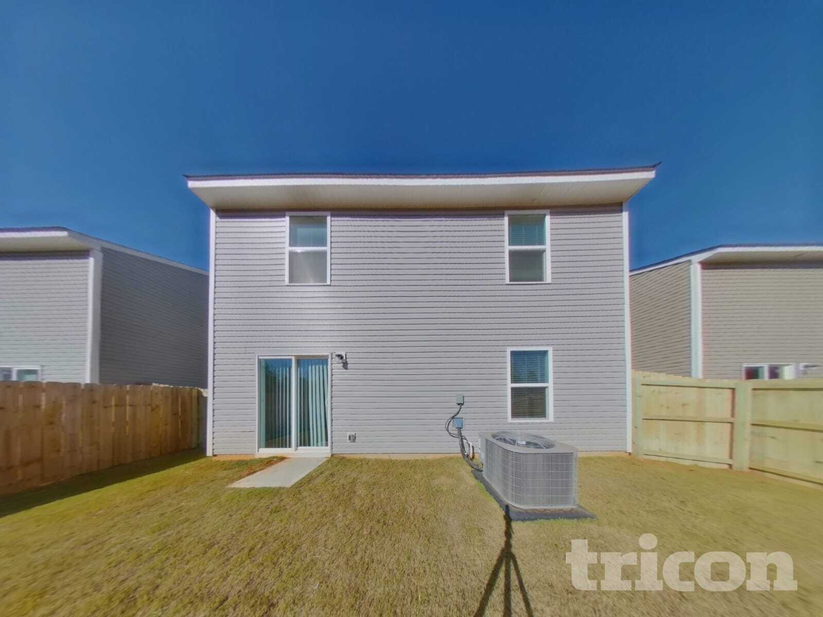 Building Photo - 2174 Southlea Dr