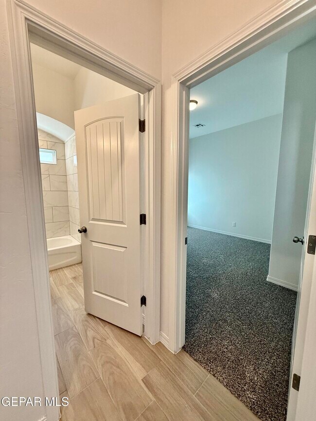 Building Photo - 3645 Bob Snead Dr