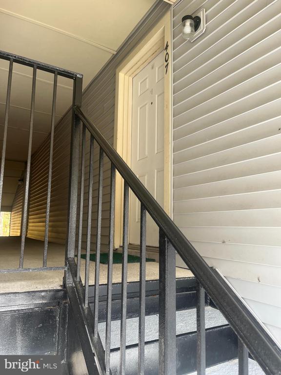 Building Photo - 11510 Little Patuxent Pkwy