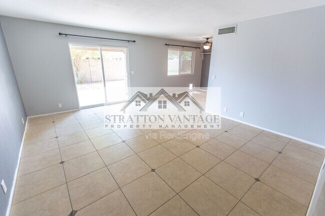 Building Photo - 19802 N 4th St