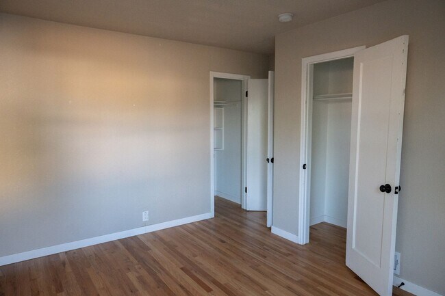 Building Photo - Spacious 2BR House in Cheyenne