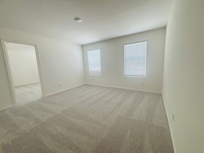 Building Photo - 9445 Beryl Ln