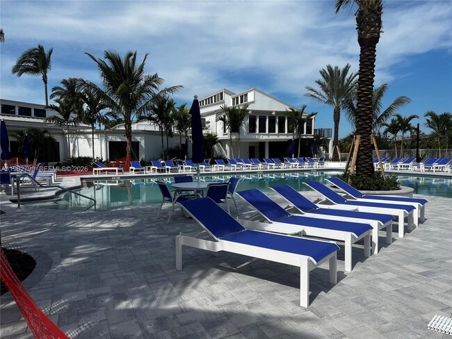 Building Photo - 2400 S Ocean Dr