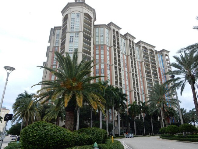 Building Photo - 550 Okeechobee Blvd
