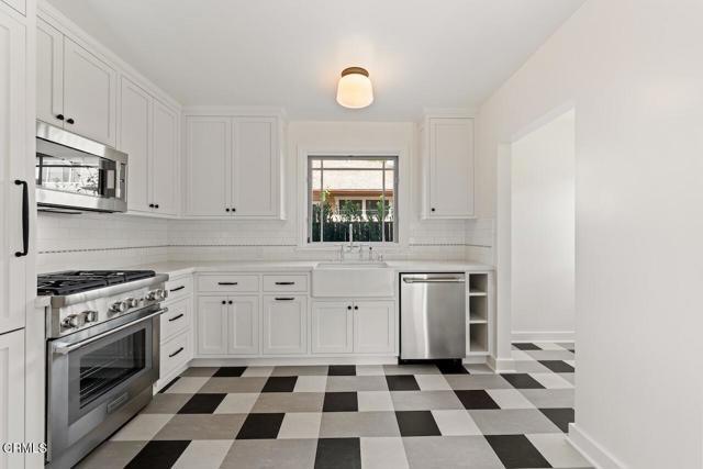 Building Photo - 820 Brent Ave