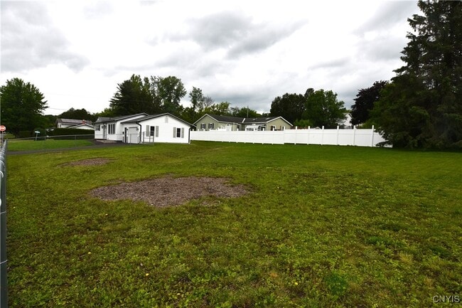 Building Photo - 1401 Woodbury Dr