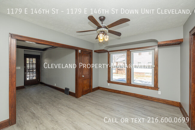 Building Photo - Renovated Cleveland Duplex