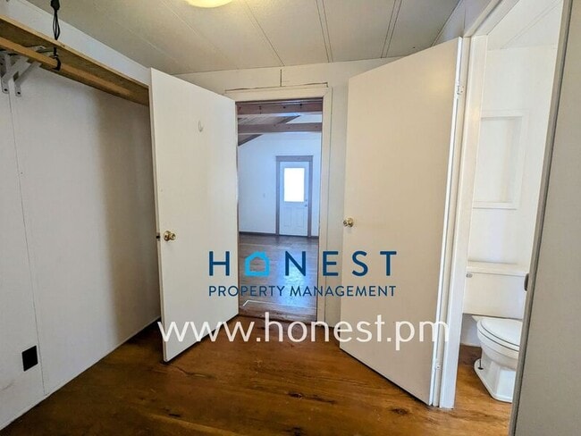 Building Photo - 9 Lexi Ln