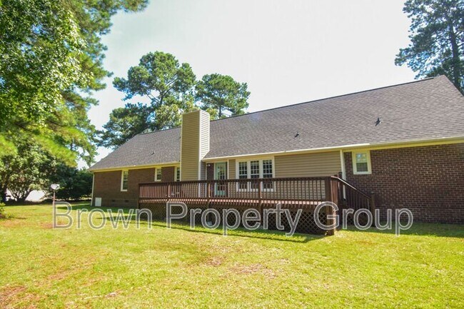 Building Photo - 867 Long Iron Dr
