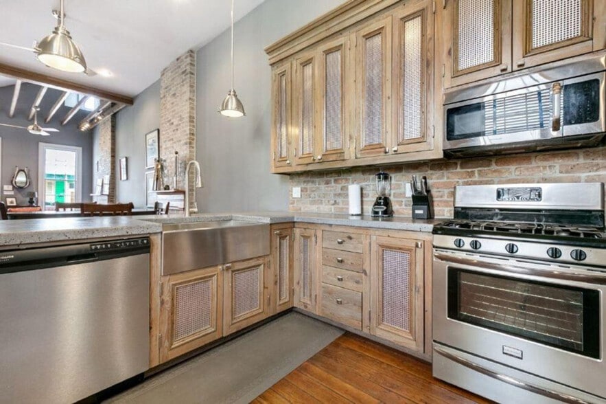 Building Photo - 1407 Baronne St