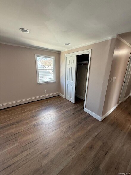 Building Photo - 23 Magro Dr