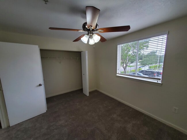 Building Photo - 14238 NW 17th Ave