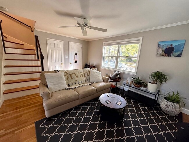 Building Photo - 31 York Ave