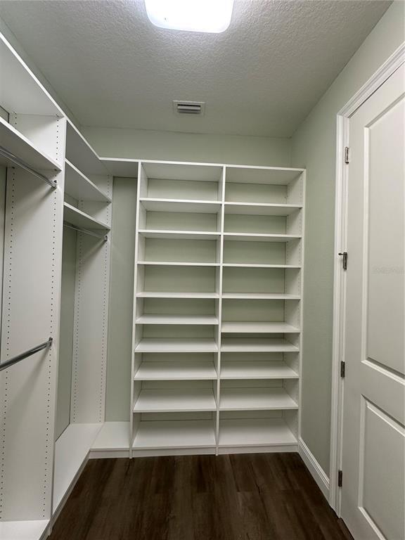 Building Photo - 15702 Shorebird Ln