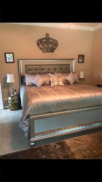 Building Photo - 652 Fairfield Loop