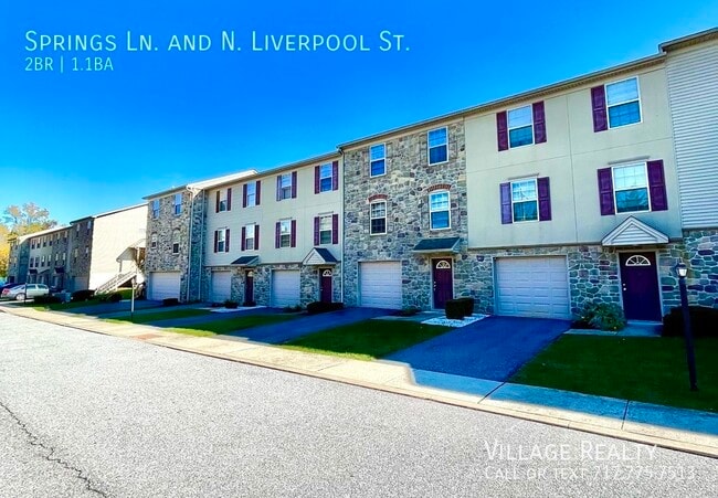 Building Photo - 215 Springs Ln