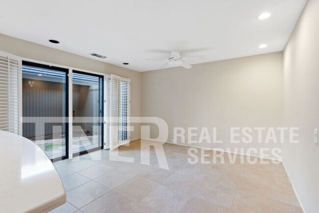 Building Photo - 11397 Gold Country Blvd