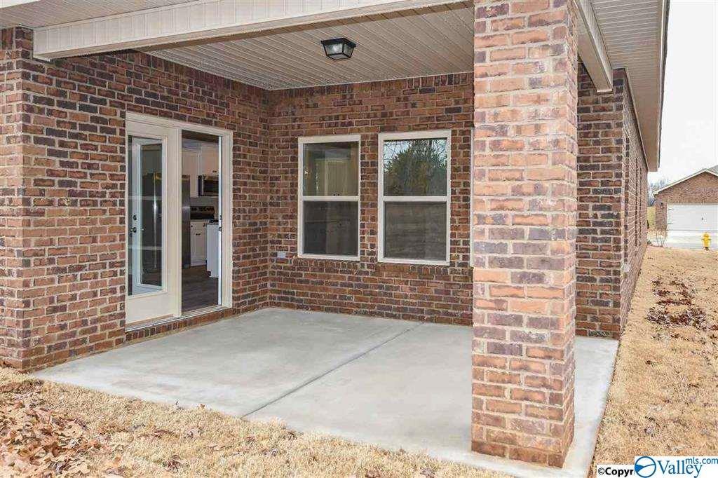 Building Photo - 107 Delilah Ln