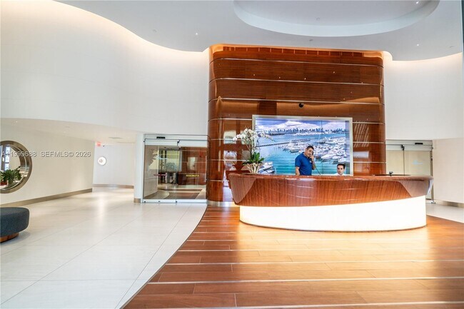 Building Photo - 90 Alton Rd