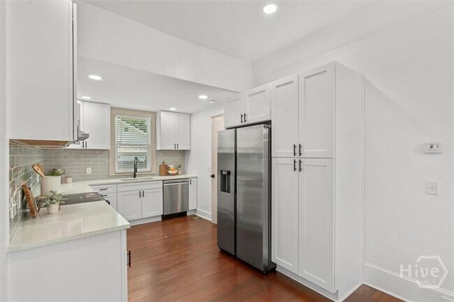 Building Photo - Beautifully Renovated 4-Bedroom Home with Charm & Modern Comfort – Savannah, GA