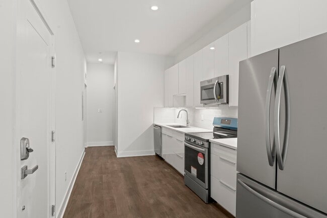 Building Photo - 1244 S 20th St