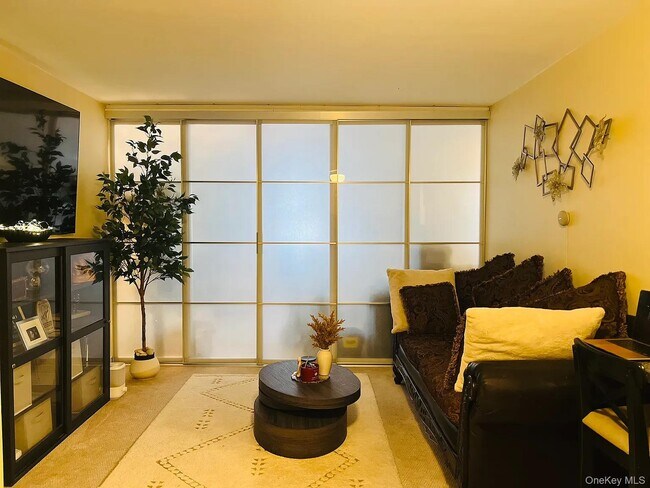 Building Photo - 54-44 Little Neck Pkwy