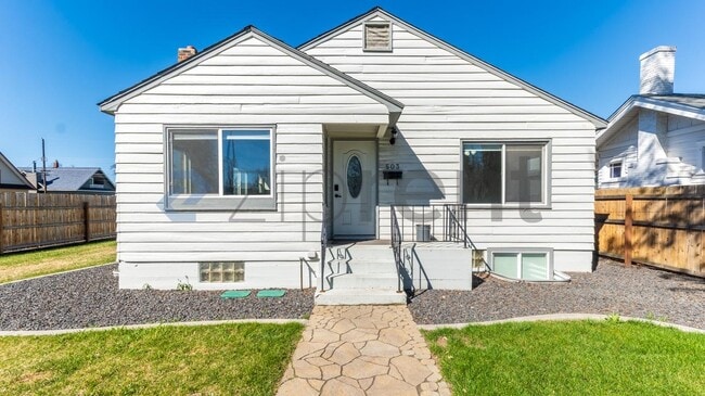 Building Photo - 503 E Montgomery Ave