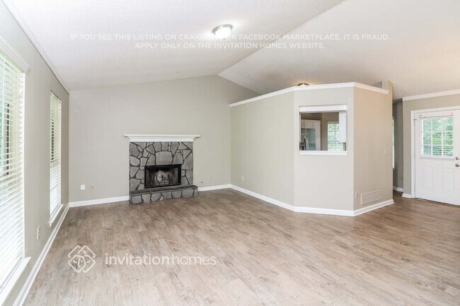 Building Photo - 7300 Hunters Ridge Dr