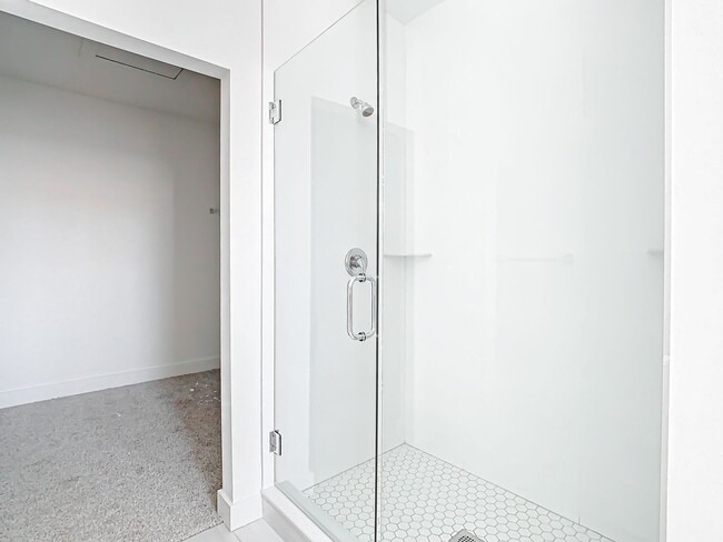Building Photo - Malena Park - Brand New Constructed Townho...