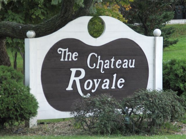 Building Photo - The Chateau Royale