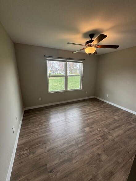 Building Photo - 3811 McBroom Chapel Rd