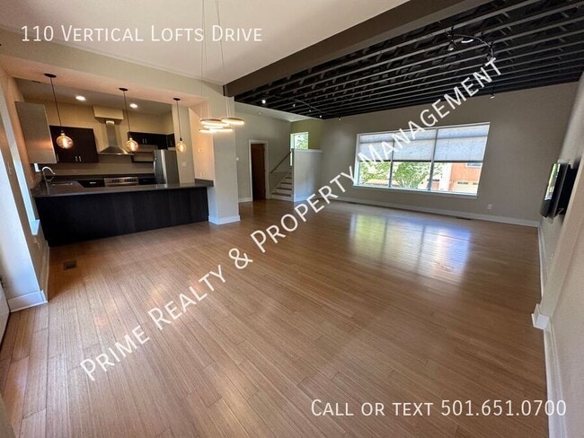 Building Photo - 110 Vertical Lofts Dr