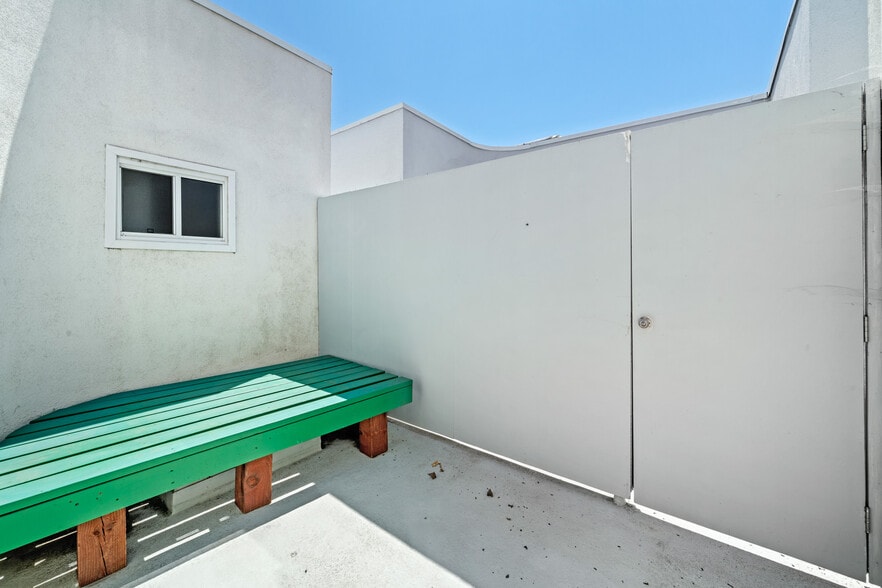 Building Photo - 11752 Bellagio Rd
