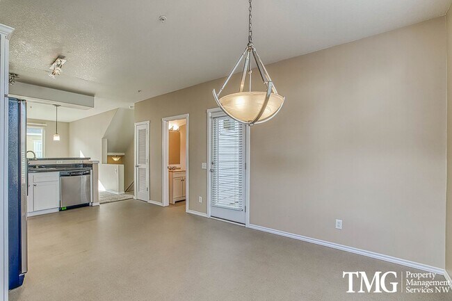 Building Photo - Bright & Open Living in Tanasbourne Tech Corridor