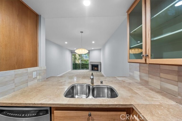 Building Photo - 8505 Gulana Ave