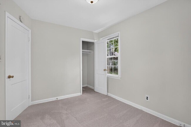 Building Photo - 3207 Dashiell Rd