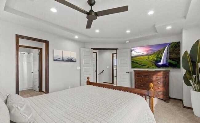 Building Photo - Charming 2-Story Home in Post Falls – Spac...