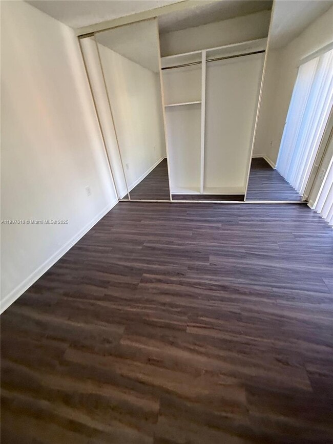 Building Photo - 738 Mill Valley Pl
