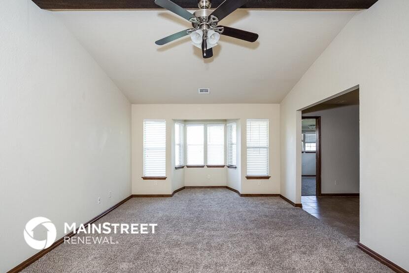 Building Photo - 809 S Silver Leaf Dr